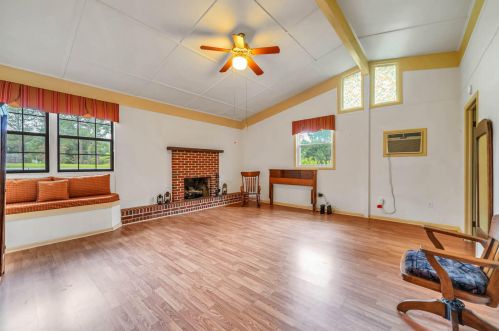 50 Oaklawn Sq, Defuniak Springs FL  32435-4814 exterior
