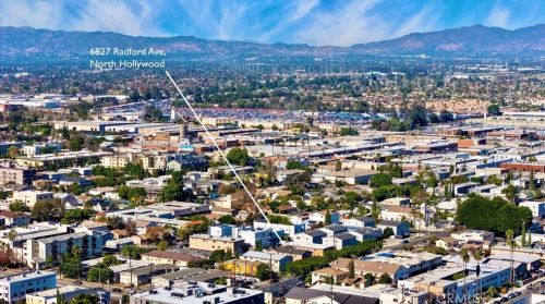 6827 Radford Ave, North Hollywood CA  91607-1323 exterior