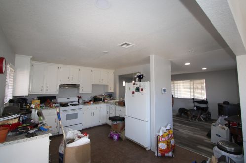 114 Meadow Ln, Big Bear City CA  92314-9410 exterior