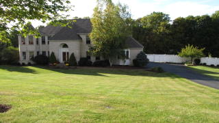 35 Richmond Hill Dr, Sparta, NJ 07871-4021