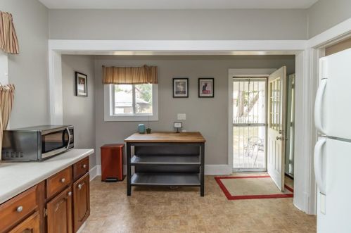 2727 Johnson St, Minneapolis MN  55418-3041 exterior