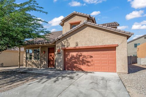 6389 Koufax Ln, Tucson, AZ 85756-8424