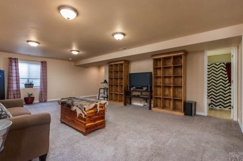 1301 Challenger Dr, Pueblo CO 81007-1260 exterior