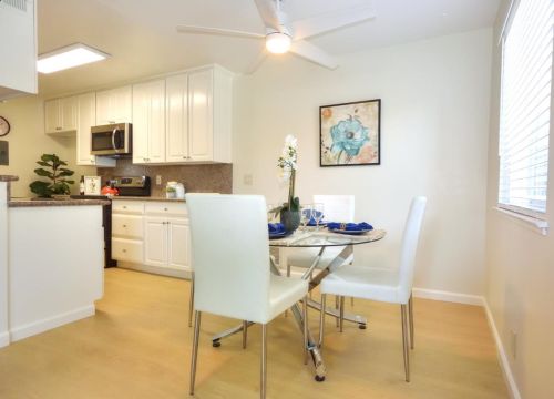 949 Gilchrist Dr, San Jose, CA 95133-2524