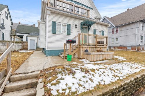 2411 Scott St, Milwaukee, WI 53204-1932