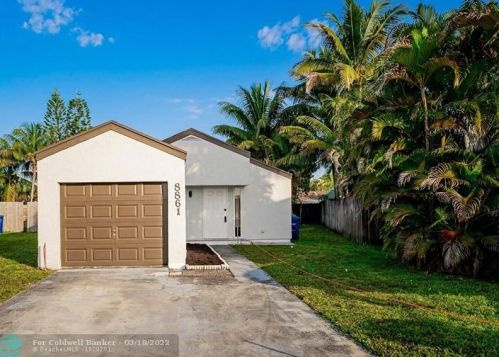 8861 24th Pl, Hollywood, FL 33025-2057