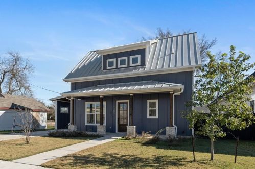 1205 Walnut St, Georgetown TX  78626-7066 exterior