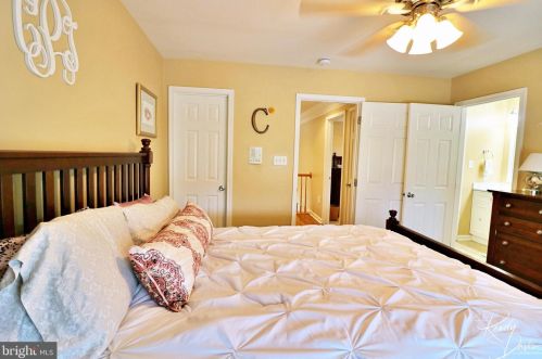 320 Stephen Ct, Charles Town WV  25414-4126 exterior