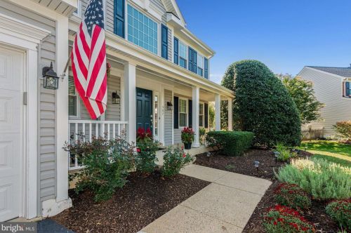 507 Lawford Dr, Leesburg, VA 20175-5042