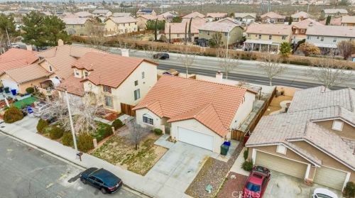 12719 Gifford Way, Victorville CA  92392-7430 exterior