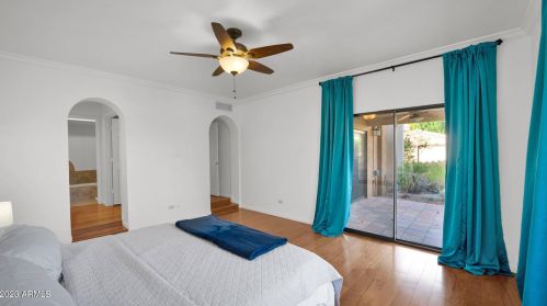 10863 11th St, Phoenix AZ  85020-5836 exterior