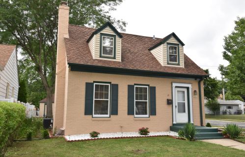 3801 19th St, Milwaukee, WI 53206-2433