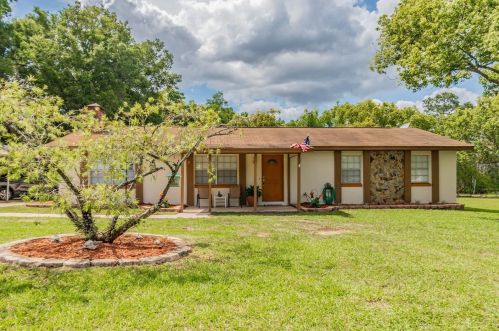 19153 Duncan Ct, Dade City, FL 33523-6842