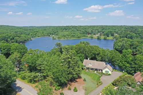 74 Falls Bashan Rd, Moodus, CT 06469-1237