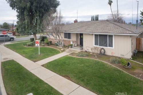 6451 1st St, Fresno, CA 93710-3929
