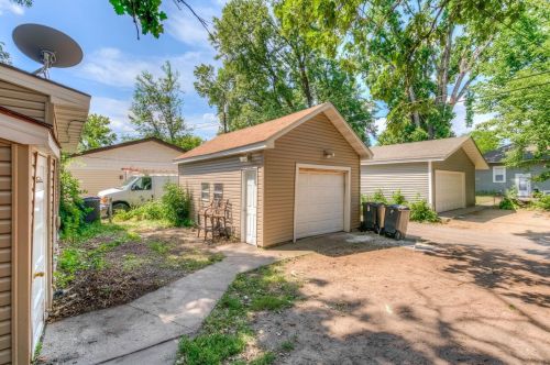 3939 Dupont Ave, Minneapolis MN  55412-2036 exterior