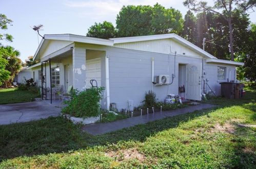 1102 Taylor Ln, Lehigh Acres, FL 33936-4958