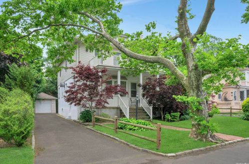72 Meadow Dr, Woodsburgh NY  11598-2220 exterior