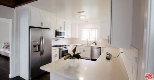 8063 Otto St, Downey CA 90240-3925 exterior