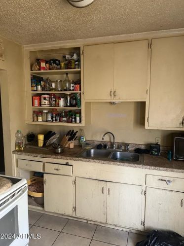 5026 Lamar Rd, Glendale AZ  85301-3411 exterior