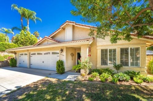 21735 Don Gee Ct, Santa Clarita, CA 91350-3975