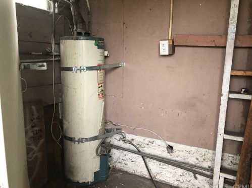 156 Court St, San Bernardino CA  92410-4814 exterior