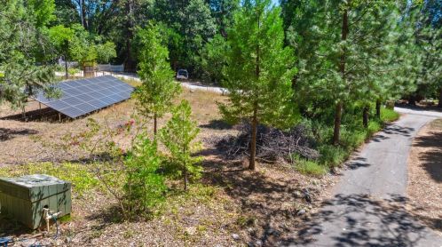 14696 Colfax Hwy, Grass Valley CA  95945-7912 exterior