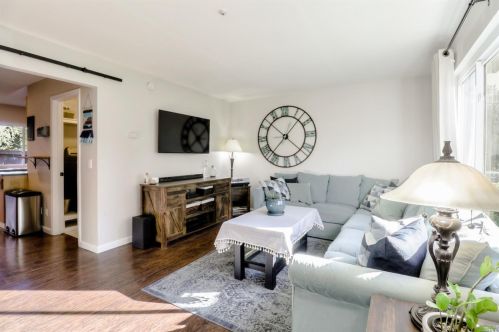 316 Algiers Ct, Santa Rosa, CA 95409-3628