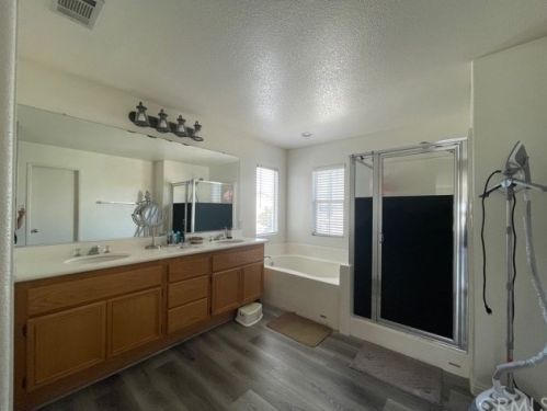 5643 Danville Ct, Chino Hills CA  91709-8789 exterior