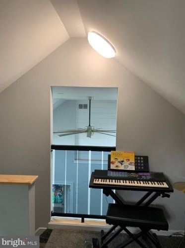 221 Monroeville Rd, Swedesboro NJ  08085-3450 exterior