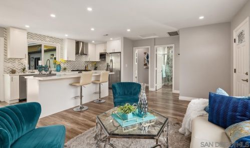 1333 Nashville St, San Diego CA 92110-3712 exterior