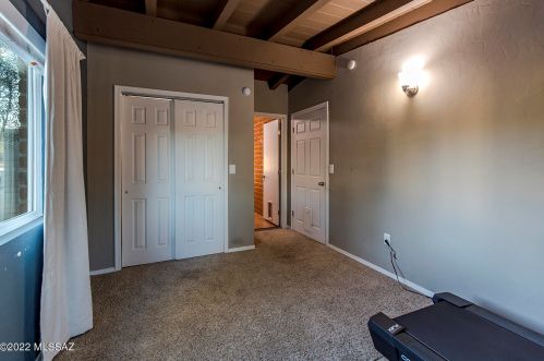 6744 Koralee St, Tucson AZ  85710-1033 exterior