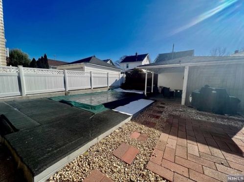 116 Hartmann Ave, Outwater NJ  07026-2259 exterior