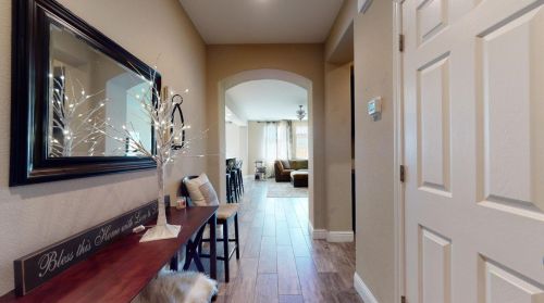 2479 Mountainside Dr, Los Banos CA  93635-8825 exterior