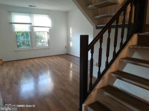 4653 Prather Pl, Woodbridge VA  22193-3018 exterior