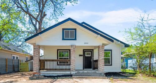 2022 May St, Fort Worth, TX 76110-2144