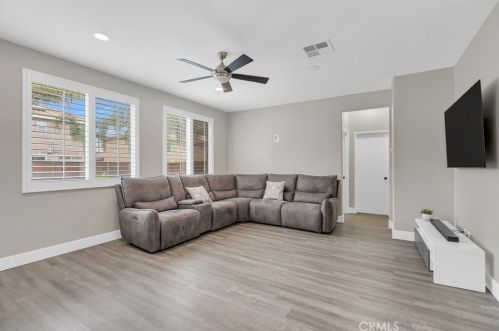32835 Fairmont Ln, Lake Elsinore CA  92530-6282 exterior