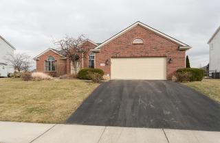 25334 Fox Hunt Dr, Perrysburg, OH 43551-6748
