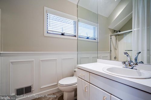 74 Moorage Ave, Berkeley Township NJ 08721-1836 exterior