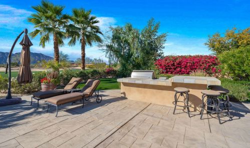 55575 Royal St George, La Quinta CA  92253-8733 exterior