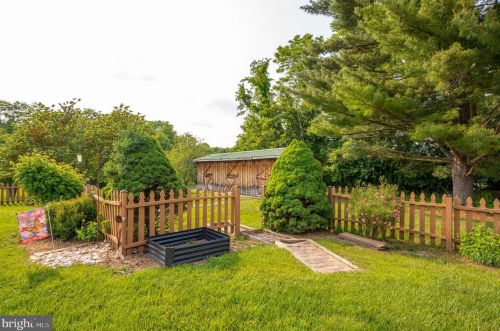 3153 Engle Molers Rd, Harpers Ferry WV  25425-5365 exterior