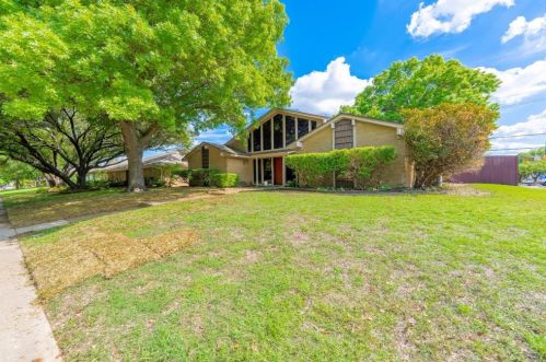 2628 Winterstone Dr, Plano TX  75023-7860 exterior
