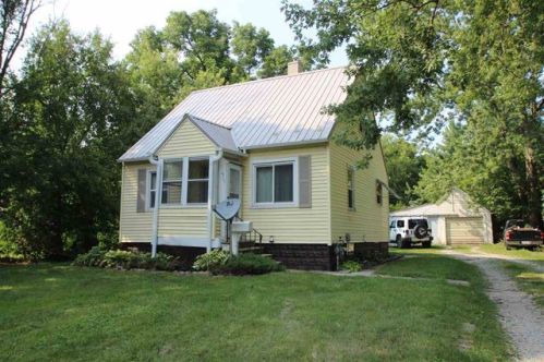 1725 Easton Ave, Waterloo IA  50702-2642 exterior