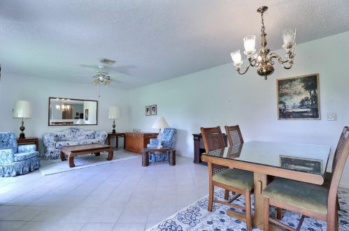 611 Rambling Dr Cir, West Palm Beach FL  33414-5039 exterior