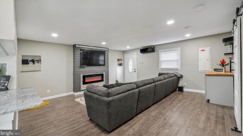 78 Gamewell Ln, Willingboro NJ  08046-3033 exterior