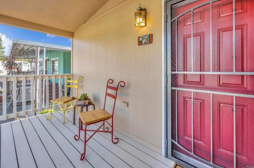 75 Bluejay Dr, Santa Rosa CA  95409-4168 exterior