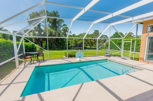 10626 Corey Pl, Palm City, FL 34990-7801