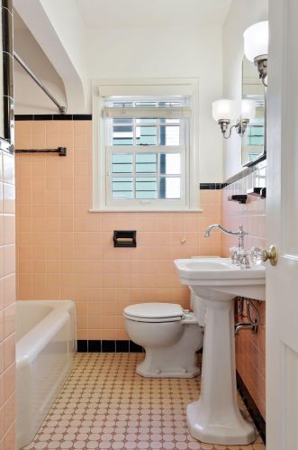 5728 Ewing Ave, Minneapolis MN 55410-2742 exterior