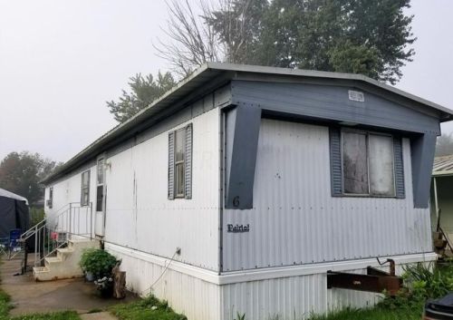 8140 Elm St, Thurston, OH 43157-7722