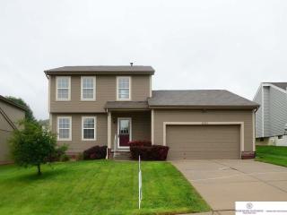 15312 Wirt St, Omaha, NE 68116-8130